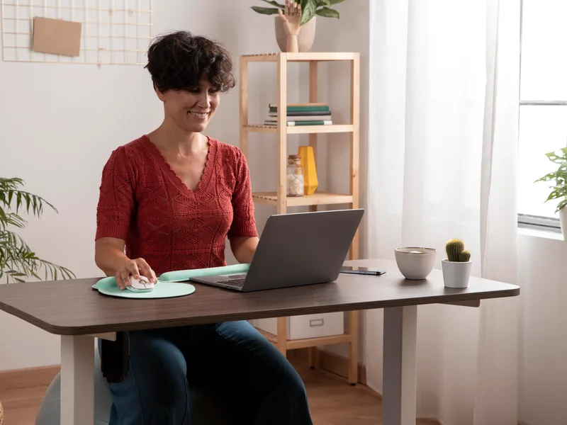 How True North Chiropractic Center treats poor posture in Thief River Falls